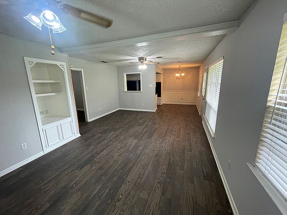 4th image of 108 Brookwood Dr