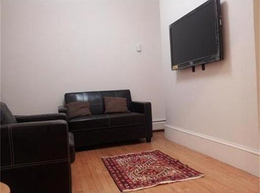 4th image of 315 Harvard St APT 2