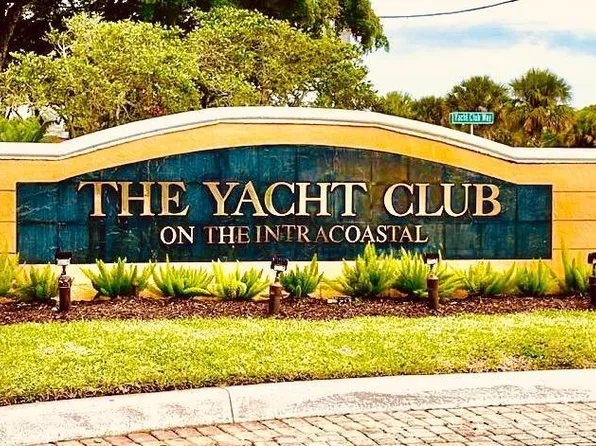 107 Yacht Club Way W #308, Hypoluxo, FL 33462