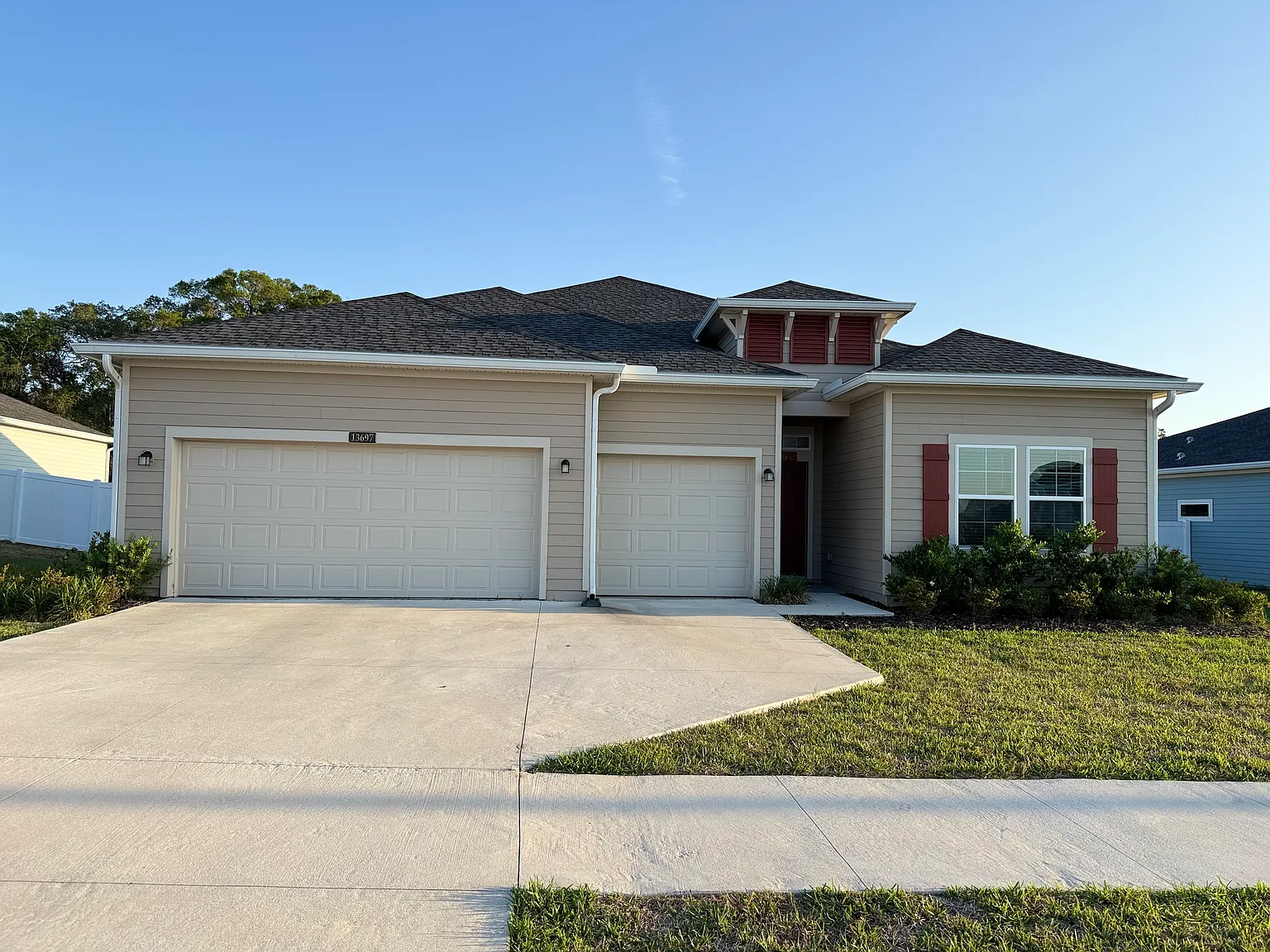 4 bed, 2267 sqft, $2,700 — Photo 1