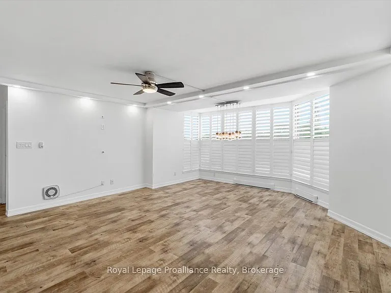 350 Front St #504 — Photo 7