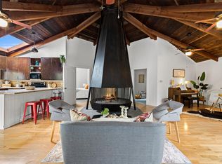 10679 River Rd, Forestville, CA 95436