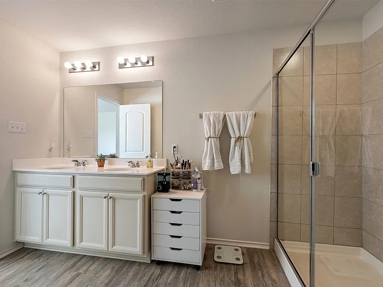 328 Thornless Cir — Photo 22