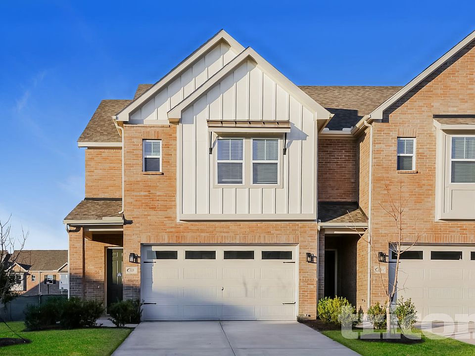1st image of 3019 Whitehall Ln