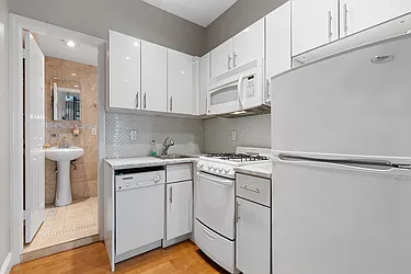 Rented by REAL New York