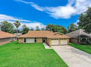 304 Lake Erie Dr, Slidell, LA 70461