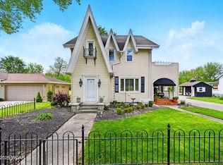 808 W Auglaize St, Wapakoneta, OH 45895