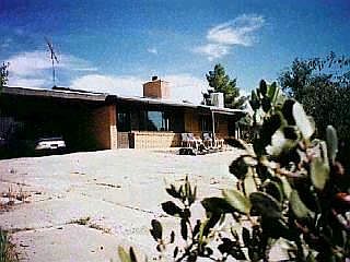 2nd image of 1055 N Paseo Encino