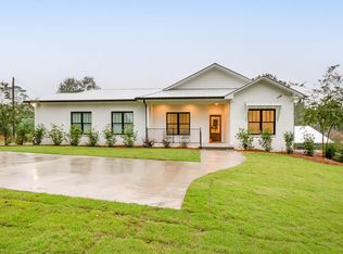 180 Maxwell Cir, Bessemer, AL 35022