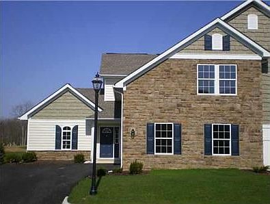3rd image of 4493 Newport Loop E