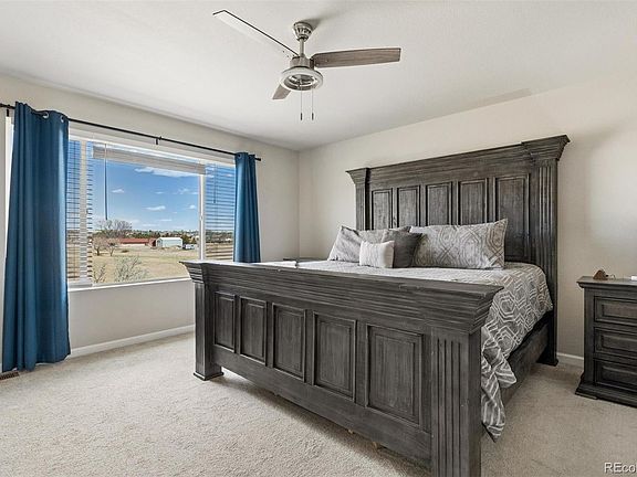 3rd image of 3105 Lake Helen Boulevard