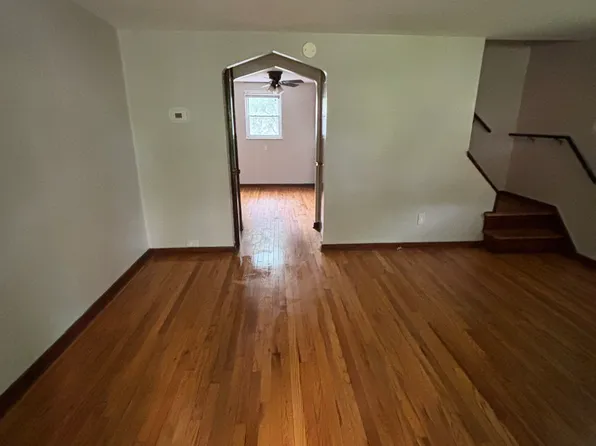 3819 Delco Rd, Pittsburgh, PA 15227