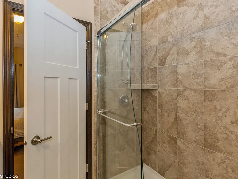 440 3rd Ave #3 — Photo 23