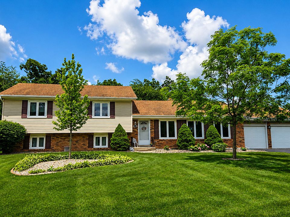 1st image of 3469 Innsbruck Ln