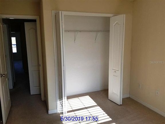5th image of 10923 Savannah Landing Cir