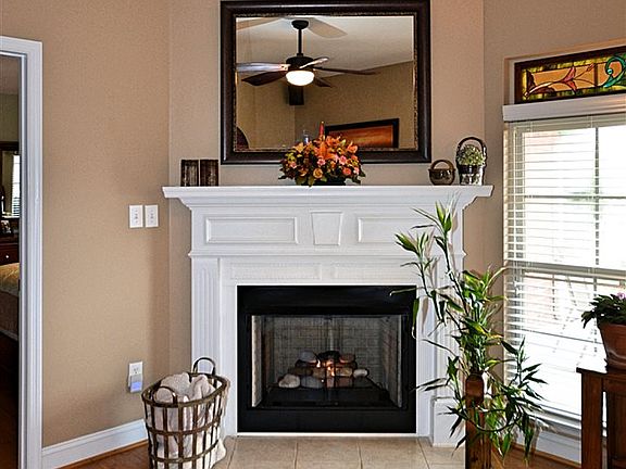 5th image of 6820 Breyerton Way SE