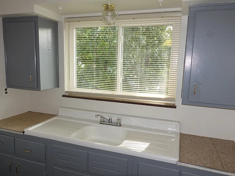 28 Merzen Ct — Photo 8
