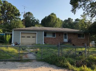 2573 Paul Dr, Gainesville, GA 30504