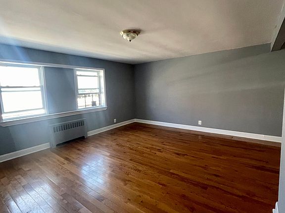 5th image of 8621 112th St #10A