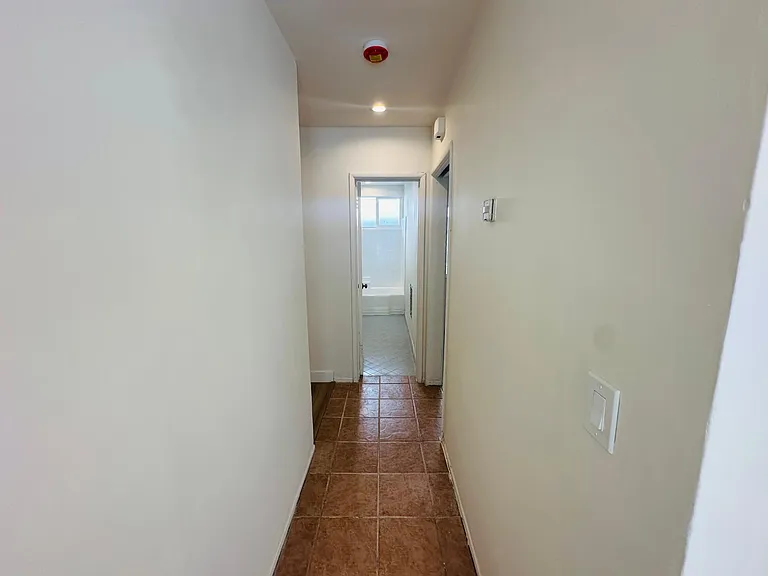 4018 Palmwood Dr #3 — Photo 8