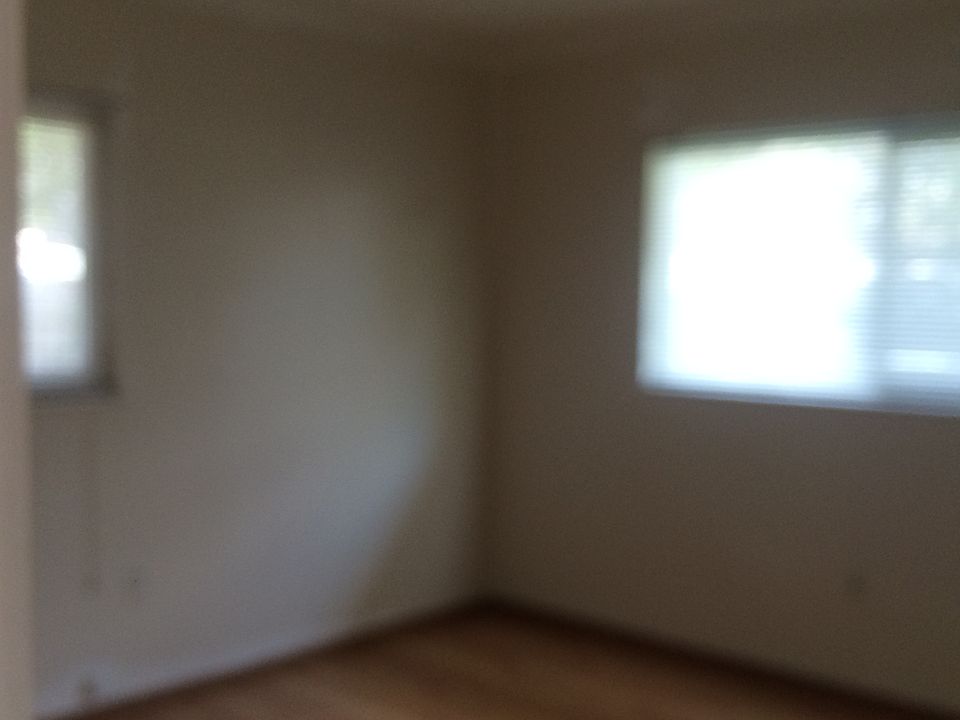 1st image of 422 Tarpon Ave