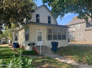 417 4th St NE UNIT 3, Watertown, SD 57201