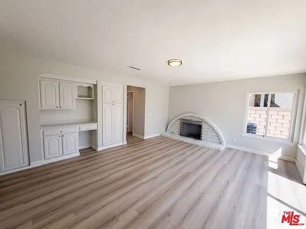 2334 W Chandler Ave, Santa Ana, CA 92704