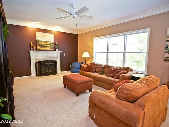 3rd image of 29492 Hemlock Ln