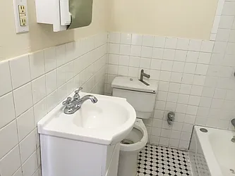 Rented by Zuz Realty