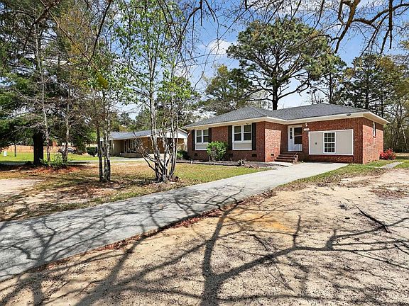 3rd image of 325 Quail Hills Dr