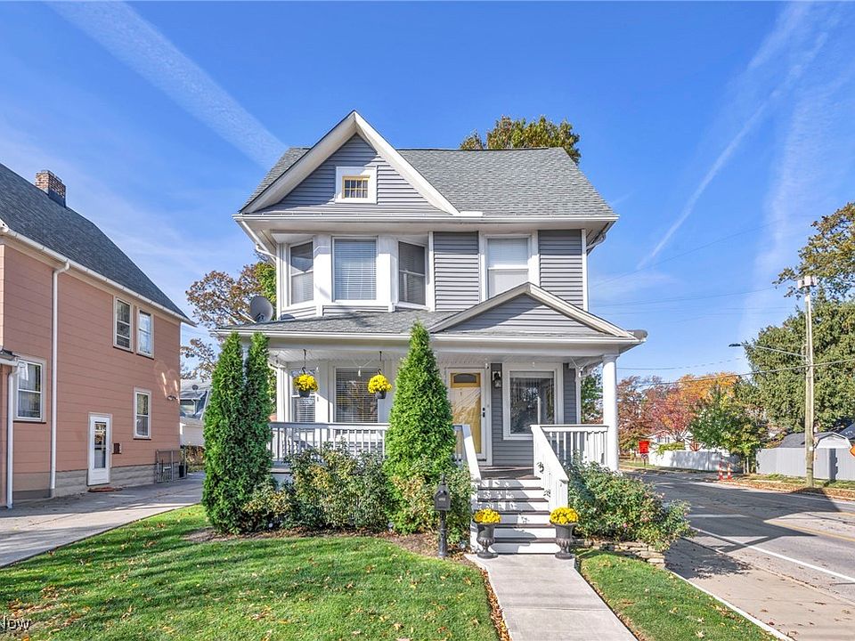 1st image of 1552 Wyandotte Ave