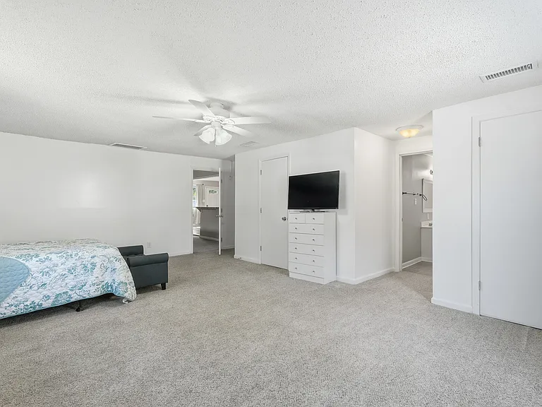 2222 Bacon Park Dr — Photo 19