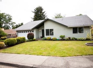 11940 SW Beavercrest Ct, Beaverton, OR 97008