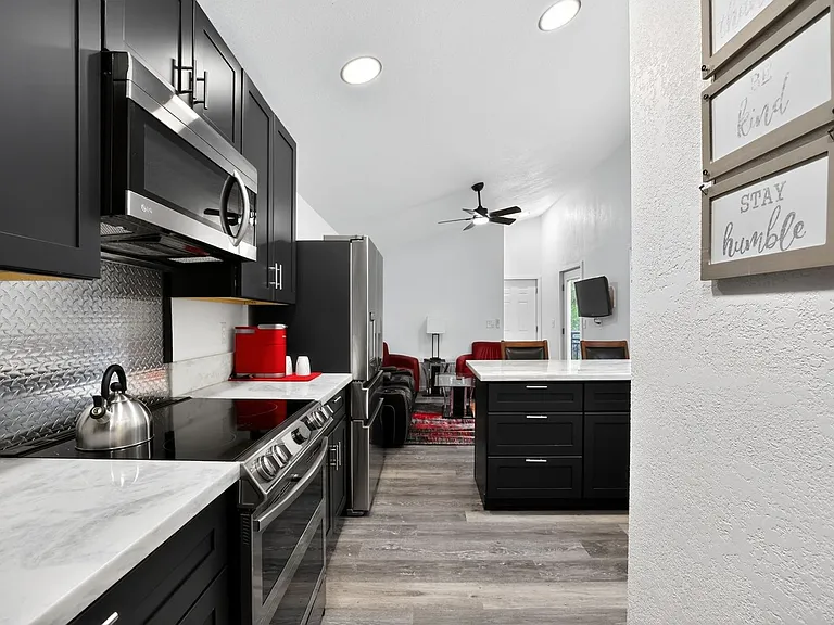 3550 Nancy Dr — Photo 13