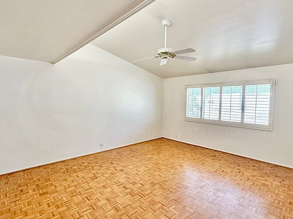 2nd image of 2238 E Montebello Ave