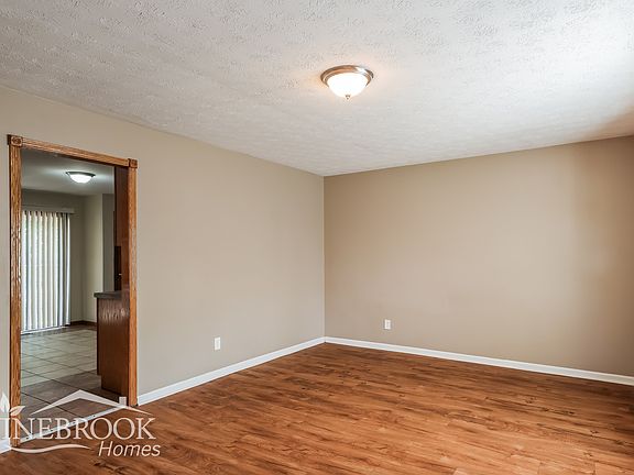 4th image of 2408 Horning Dr