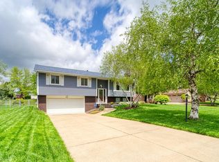 4729 Cottonwood Ln, Brunswick, OH 44212