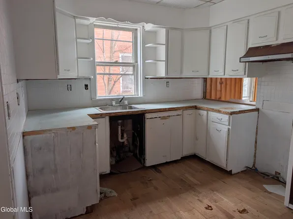 35 Monroe Street, St Johnsville, NY 13452