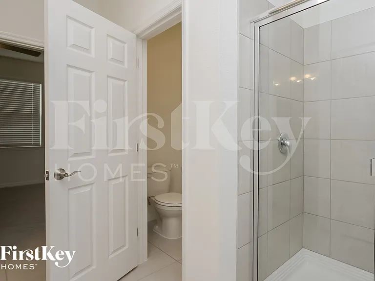 344 Corbel Ln — Photo 8