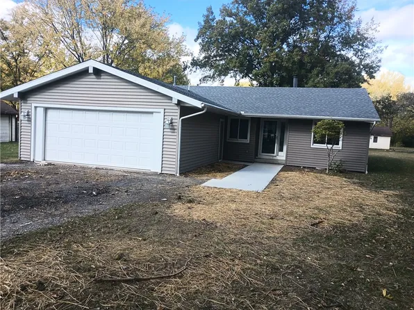 104 Wilson Rd, Danville, IL 61834