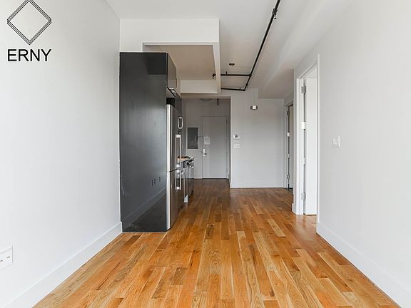 5th image of 880 Dekalb Ave #4011
