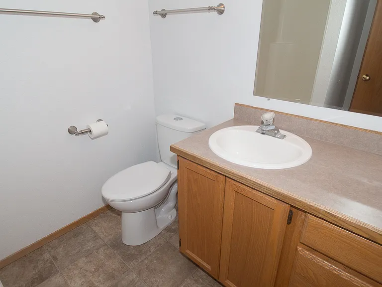 2528 NE Conners Ave — Photo 7