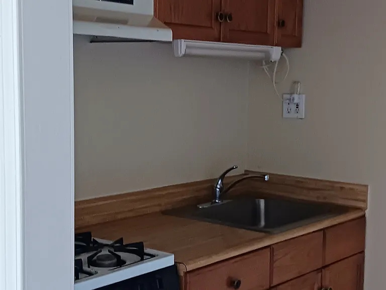 1612 Oak St #1/2 — Photo 13