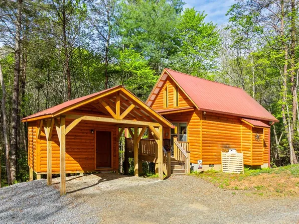 72 Bentley Cv, Murphy, NC 28906