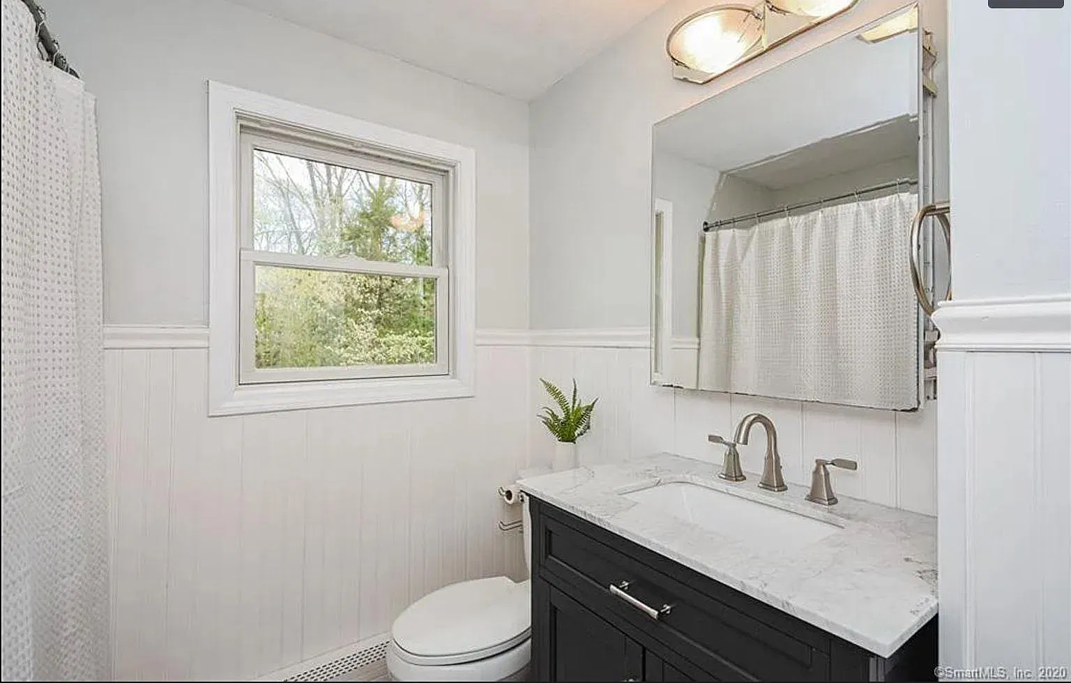 4 bed, 1402 sqft, $2,950 — Photo 3