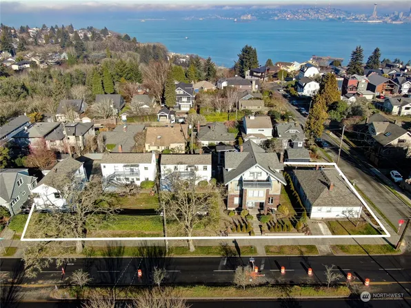 2515 Belvidere Avenue SW, Seattle, WA 98126