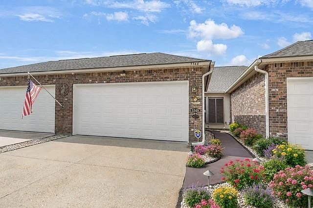 1st image of 5348 Courtyard Dr