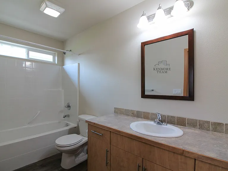 1683 Cactus Loop — Photo 9