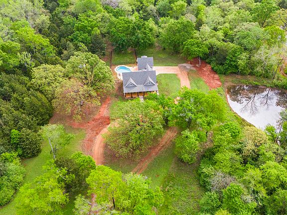 3rd image of 3050 County Road 3707