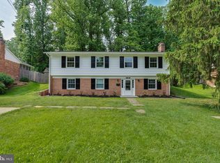 9808 Brixton Ln, Bethesda, MD 20817